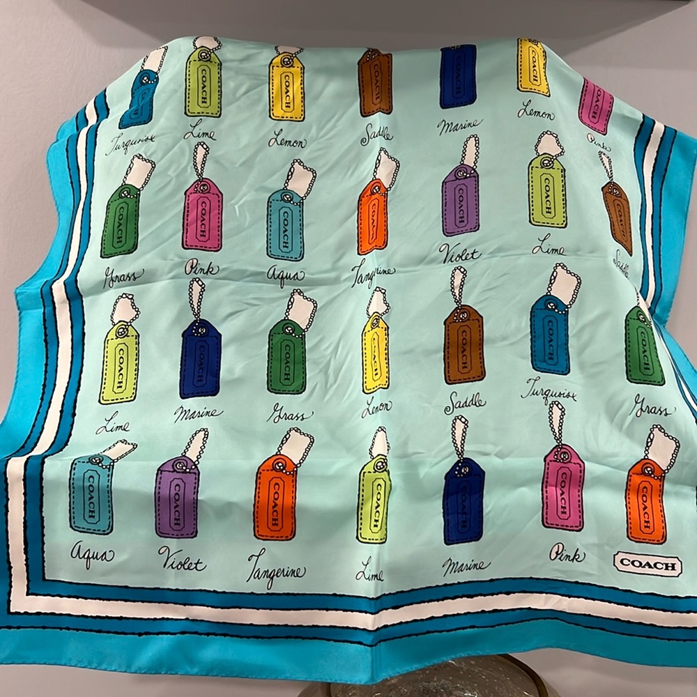 Super Rare Coach Hangtag Square Scarf